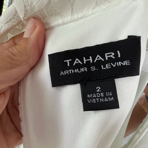 NWT - Tahari Ivory Daisy Lace Fit & Flare dress size 2 - Picture 6 of 7